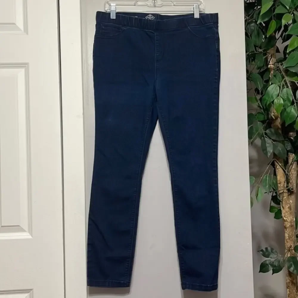 St Johns Bay 12 Skinny Leg Jeans Womens Dark Wash Elastic Waist Pull On Jeggings